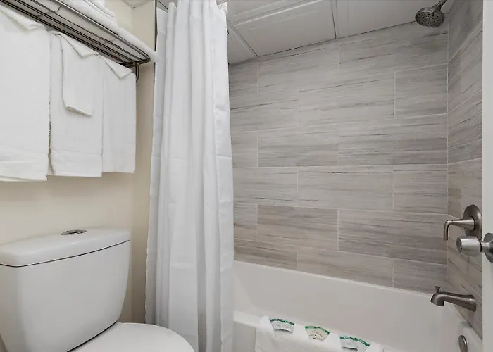 Eden Roc Ocean Front 2* Ocean City