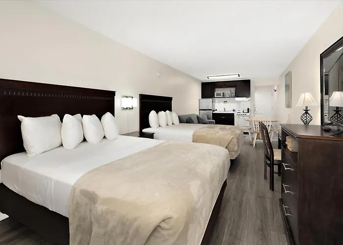 Eden Roc Ocean Front 2*